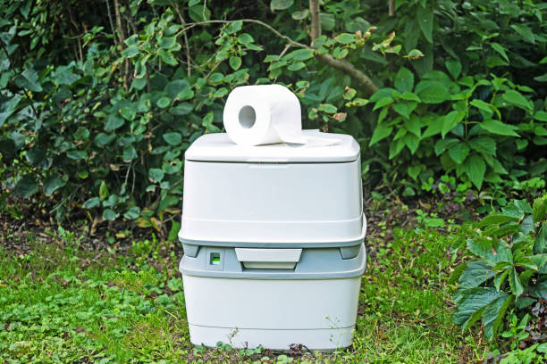 Best Portable restroom trailer rental  in Liberty, MO